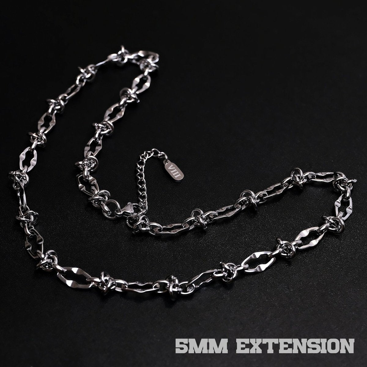 thorn chain(unique design) silver